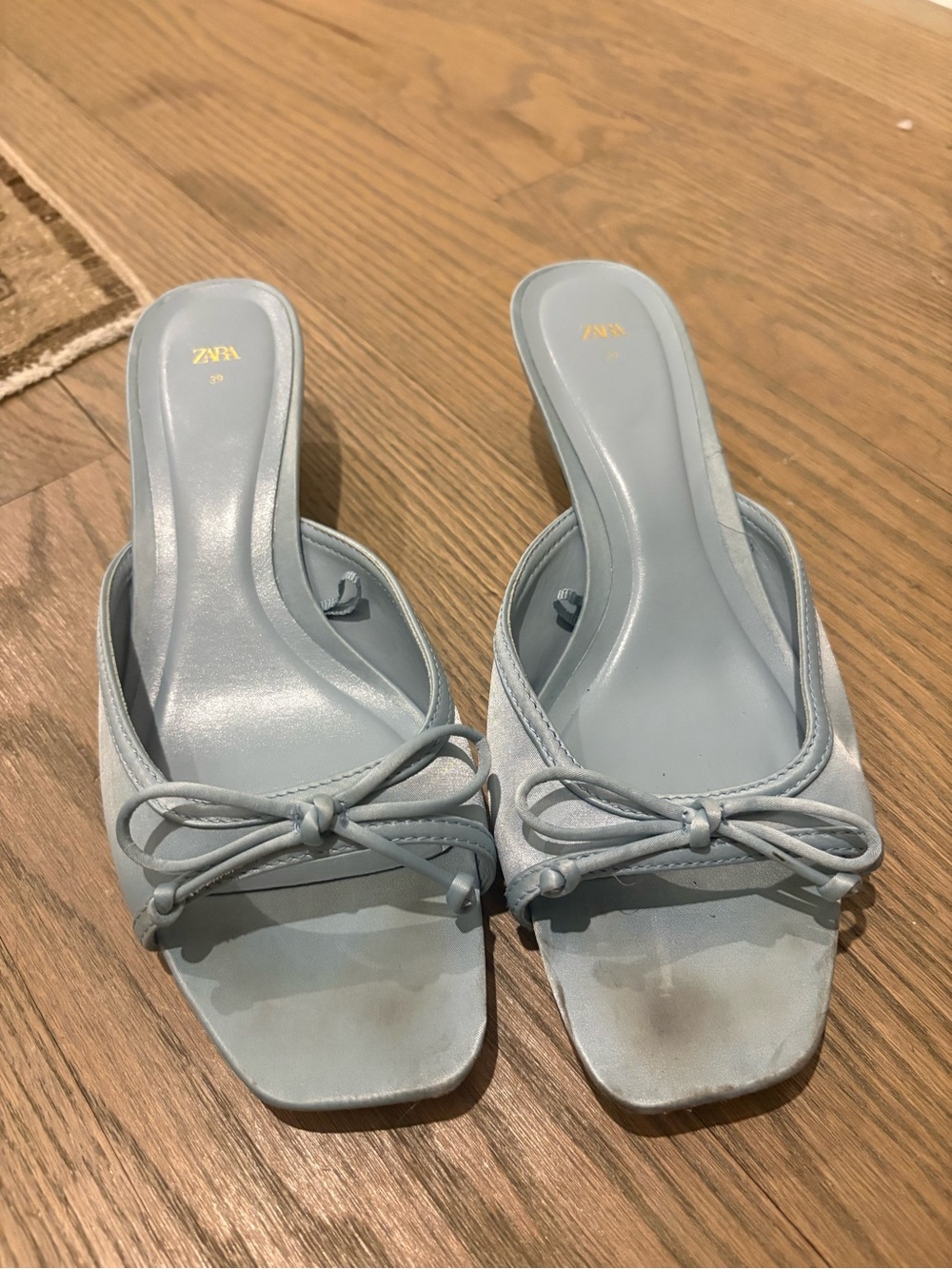 Zara Baby Blue Bow Kitten Heels